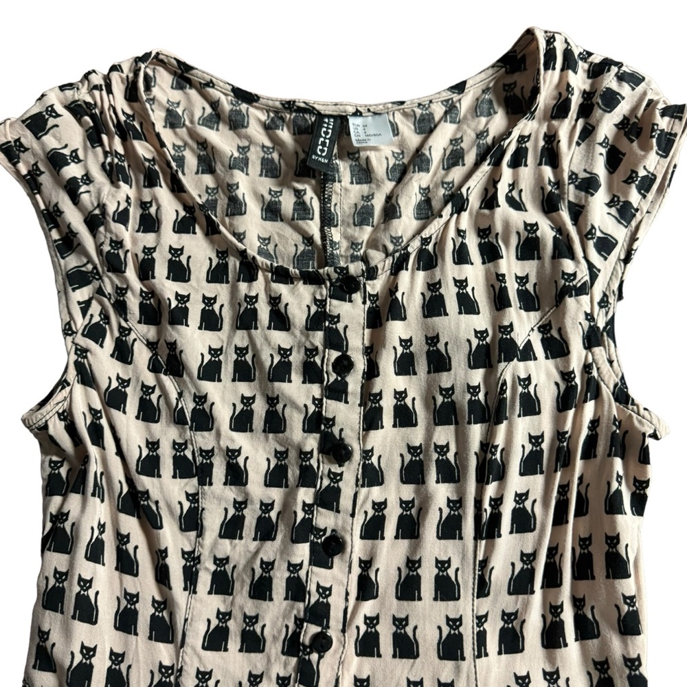 Divided sleeveless cat‎ print summer dress size 4